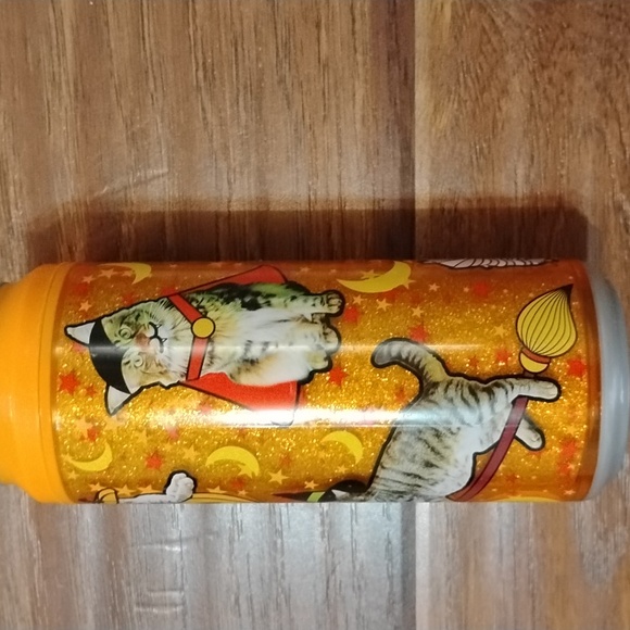 Cool Gear Halloween-Themed Orange Can with Cat Design - Picture 3 of 5